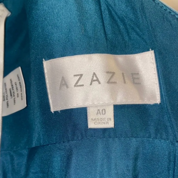 Junior bridesmaid dress - Picture 3 of 3